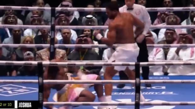 Francis Ngannou Anthony Joshua